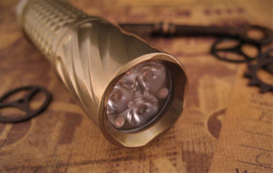 Hanko Machine Works - Stonewashed Brass Tesseract Twist Trident - Image 4