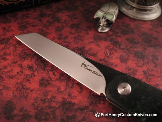 Kansei Matsuno - Large Friction Folder - GLow In The Dark Carbon Fiber - Image 4