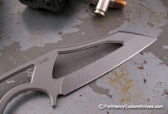 Bartosz Herman - Predator Integral / Neck Knife - M390 - Image 5