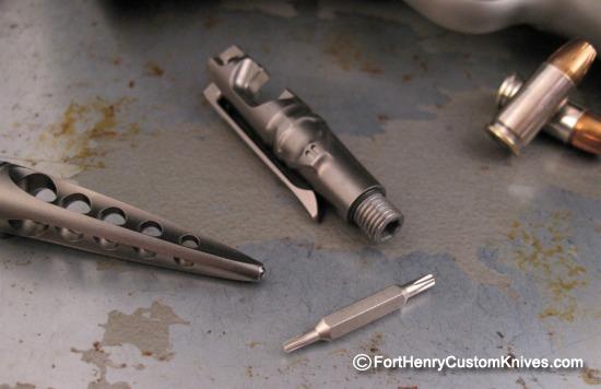 Rike Knife - Tactical MultiTool - Titanium - Image 6