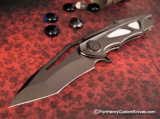 Dew Hara - Custom NOAH Tanto Flipper - DLC / Pearl Inlay