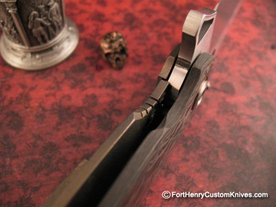 DireWare - V-5 Solo Tanto Recurve Flipper - Carbon Fiber - Image 5