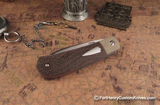 Enrique Pena zulu front closed