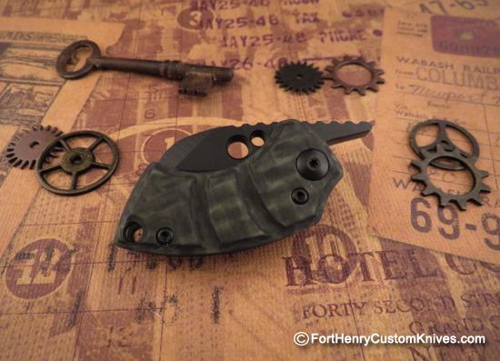 Koch Tools - Gnat Friction Folder - Glow In The Dark Carbon Fiber - Image 2