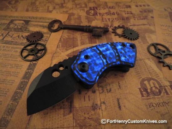 Koch Tools - Gnat Friction Folder - Glow In The Dark Carbon Fiber - Image 5
