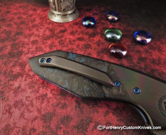 Larevo Knives / Jason Overall - Gryphon - Fat Carbon / Zirc - Image 8