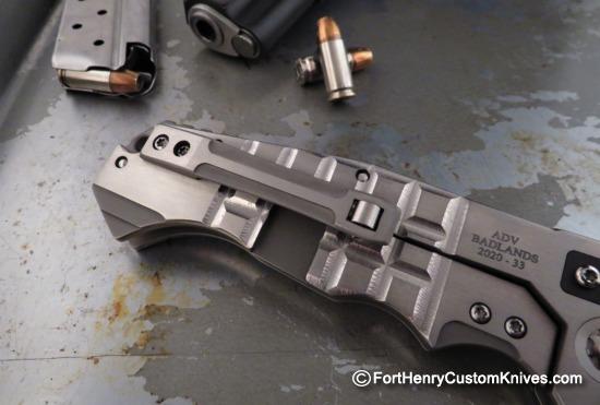 Andre de Villiers - Badlands Bowie - Frag Scales - Image 7