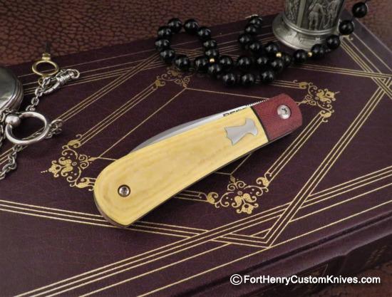 pena sway back closed