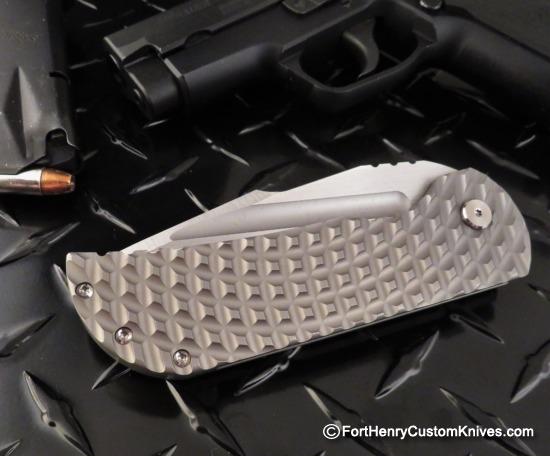 Alpha Hunter - Custom Limited Edition - Blasted Gladiator Apocalypse - Image 3