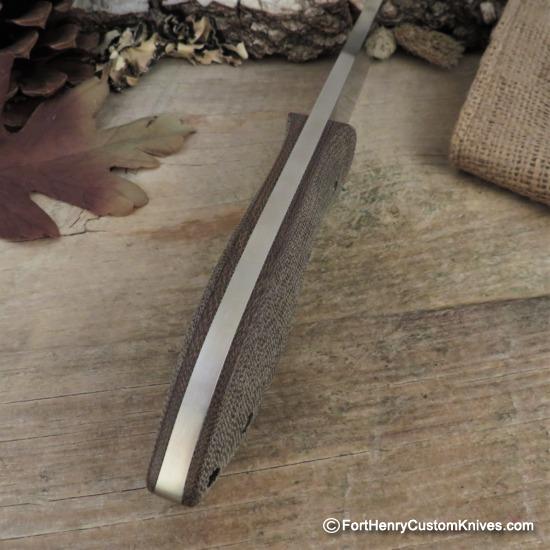 This Model has a Limited Number of 250 - with 3D Linear Textured Canvas Micarta handle scales!