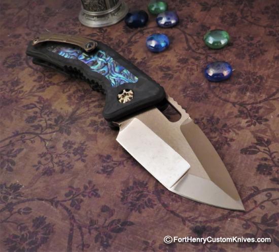 Heretic Knives - Lim Ed Medusa Auto - Bronze - Abalone Inlay - Image 6