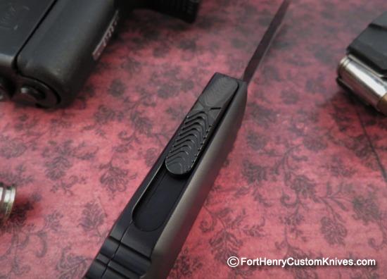 MICROTECH - Show Special - Ultratech D/E - Signature Series - OTF - Image 4