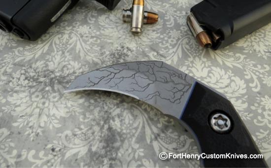 Piotr Gosciniak / PG Knives - Custom Kerambit - Lightning Etch - Image 3