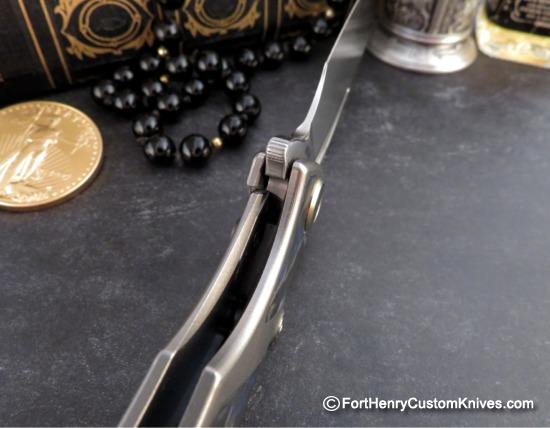 Rike Knife - RK1902 - Blue Carbon Fiber - M390 - Image 5