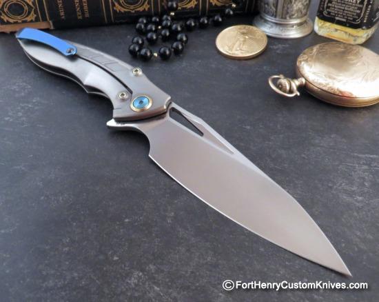 Rike Knife - RK1902 - Blue Carbon Fiber - M390 - Image 6