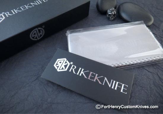 Rike Knife - Thor7 - Integral Titanium Bolster - Carbon Fiber - Image 5