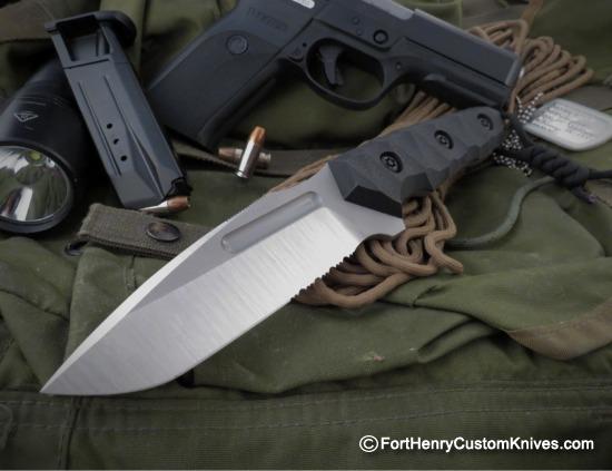 Piotr Gosciniak / PG Knives - Custom Cayman - Serrations