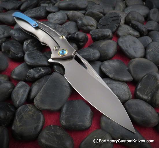 Rike Knife - RK1902 - Red Carbon Fiber - M390 - Image 4