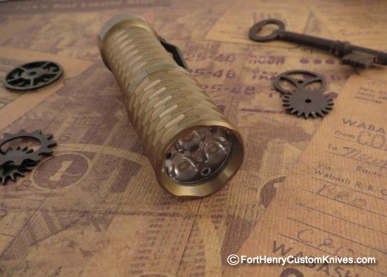 Hanko Machine Works - Brass Gunner Grip Trident - Image 4