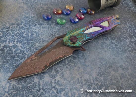 Dew Hara - Custom NOAH Tanto Flipper - Gold Lip Pearl Inlay