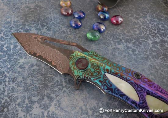 Dew Hara - Custom NOAH Tanto Flipper - Gold Lip Pearl Inlay - Image 2