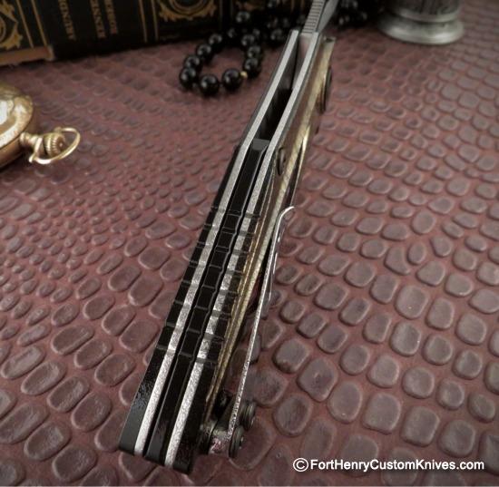 Dew Hara - Custom NOAH Tanto Flipper - Black Lip Pearl Inlay - Image 4