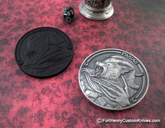 Heretic Knives - Pariah Challenge Coin - Choice