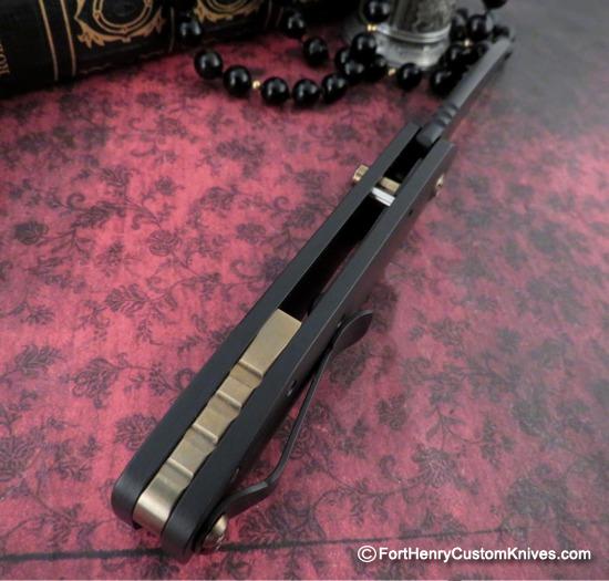 Smock Knives - SK23 - Front Flipper - Compression Lock - S30V - Image 4