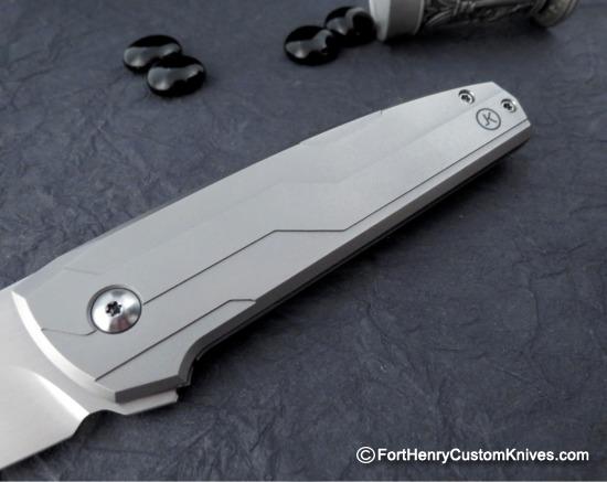 Jaroslaw Kus - Dwarf Flipper - Titanium - Image 3