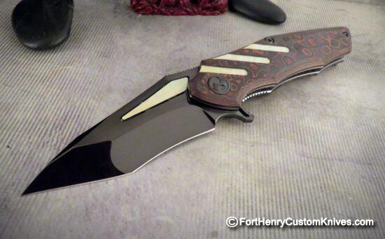 Dew Hara - Custom NOAH Tanto Flipper - CF - Gold Lip Pearl Inlay