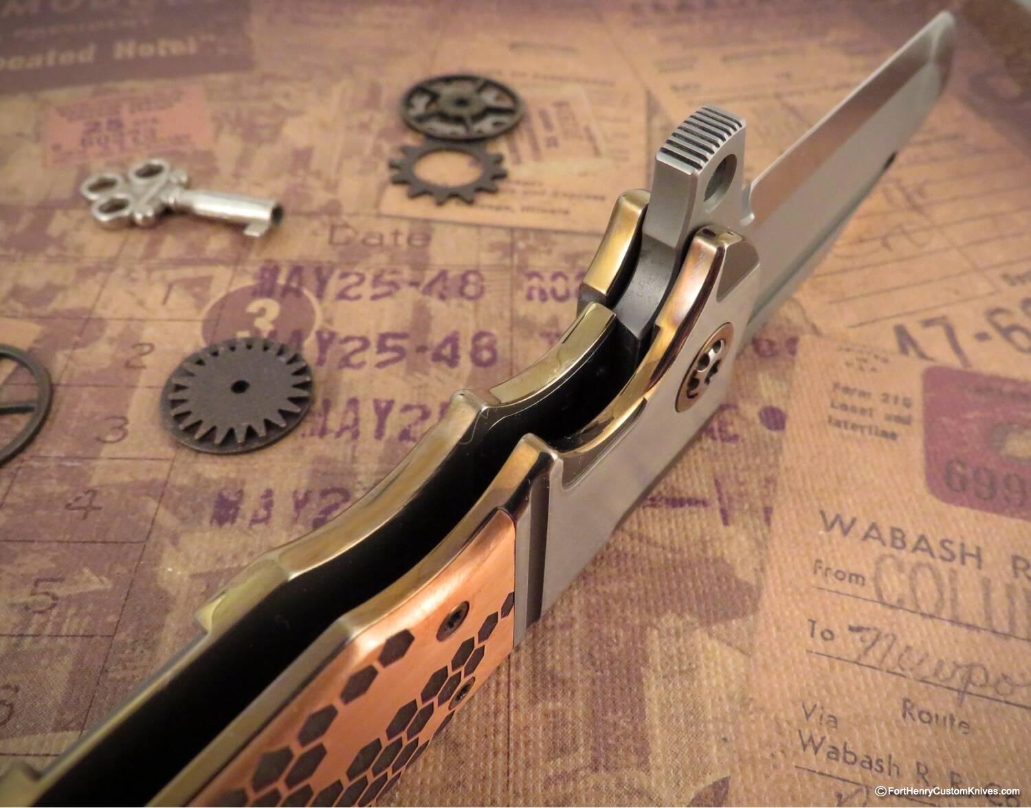 Andre de Villiers - Custom G2 Tanto Flipper - Copper Honeycomb - Image 4
