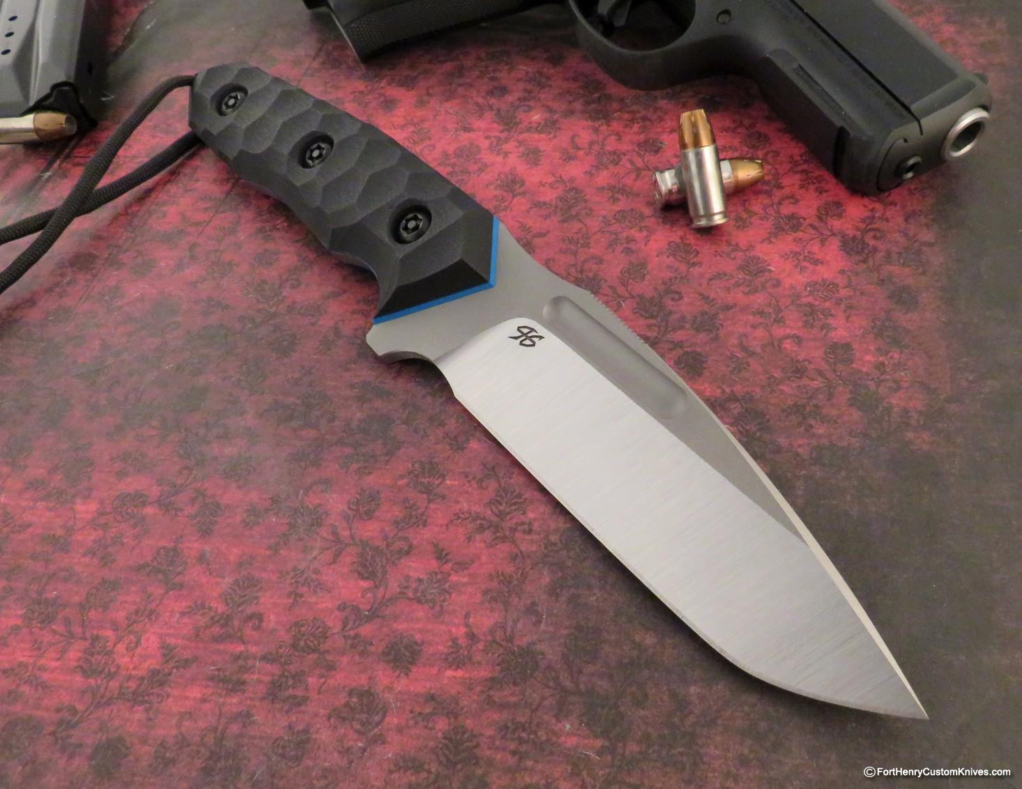 Piotr Gosciniak / PG Knives - Custom Cayman - Elmax - Black G-10