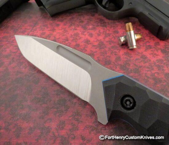 Piotr Gosciniak / PG Knives - Custom Cayman - Elmax - Black G-10 - Image 2
