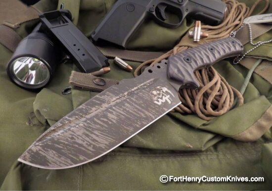 Wander Tactical - Uro - D2 - Custom Abstract Etch