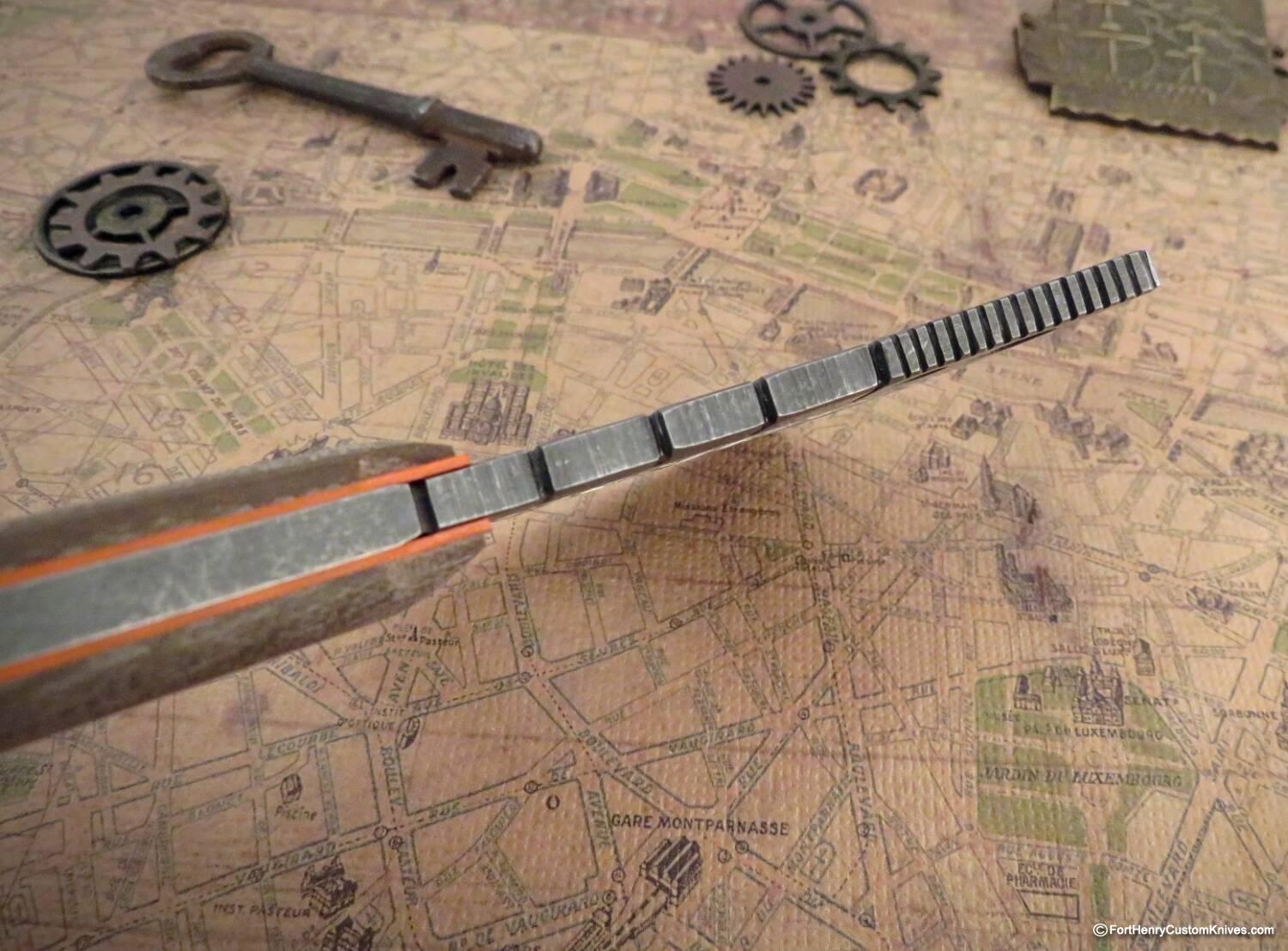 Eddie Diaz / Macho Blades - Custom Butcher - Belt or Pocket - Discontinued - Image 2